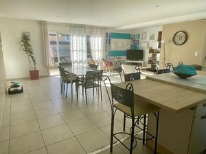 Vente villa 5 pièces 150 m² à Vinça (66320)  349 000 €