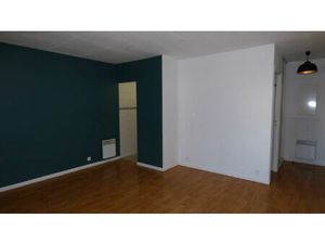 Location appartement 2 pièces  40.25m²  Saint