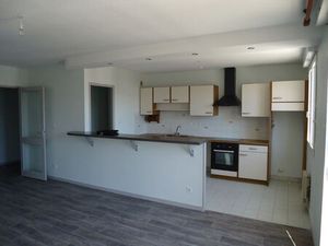 Location appartement 3 pièces 71m2 Rodez 12000 - 631 € - Surface Privée