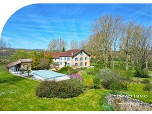 Corps de ferme rénové sur plus d’un hectare clos