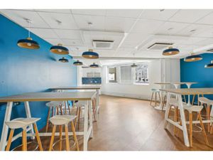 Bureaux à louer . 24 QG