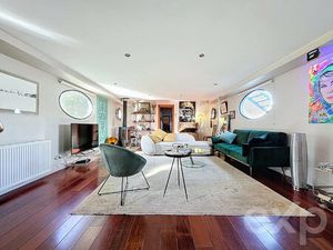 Magnifique Peniche habitable - F5 - 200m²