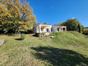 Vente maison 4 pièces 147 m² à Salernes (83690)  449 000 €