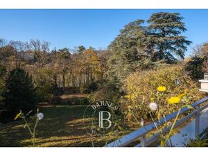 Caluire-et- Cuire - Quais de Saône - Maison sur les toits de 274 m² - Terrasse d'environ 3