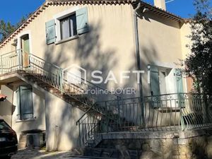 Vente maison 7 pièces 205 m² à Callas (83830)  470 000 €