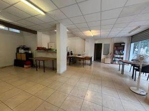 Location Commerce Toulon 83000