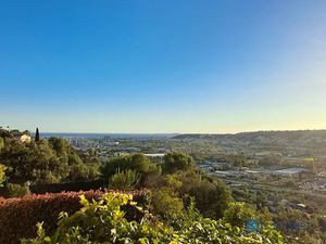 Vente maison 4 pièces 97.42 m² à Nice (06000)  550 000 €