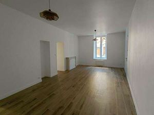 Location Appartement 2 pièces à Cholet (49300) : à louer 2 pièces / 60m² Cholet