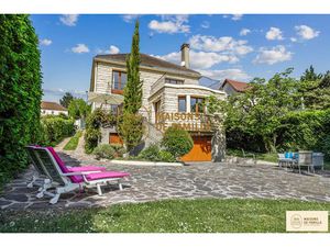 Vente maison 9 pièces 331 m² à La Celle-Saint-Cloud (78170)  1 495 000 €