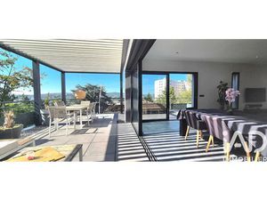 Vente maison 5 pièces 150 m² à Saint-Etienne (42000)  595 000 €