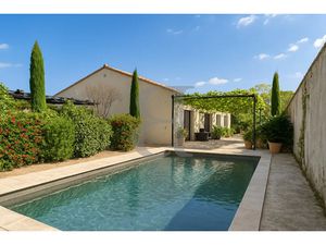 Vente villa 4 pièces 152 m² à Saint-Rémy-de-Provence (13210)  1 272 000 €