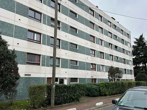 Vente appartement 1 pièce 41 m² à Le Blanc-Mesnil (93150)  118 000 €