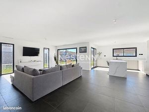 Maison 5 pièces 141 m²