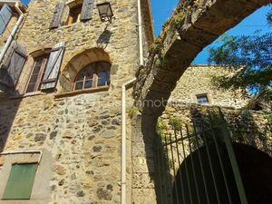 Annonce vente maison 6 pièces de 174m2 à Cabrieres (34800) - ParuVendu.fr ref 992783591625