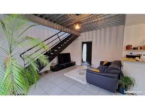 Maison moderne T4  basse consommation  près des plages de Rosaires