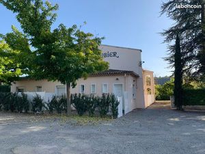 Studio parking balcon ITER CADARACHE