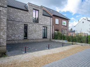 Garage à louer à Lanklaar € 45 (LHK32) | Zimmo