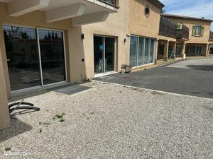 LOCAL COMMERCIAL 60 m² - ROQUEFORT LES PINS - BAIL TOUS COMMERCES