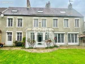 Maison 12 pièces 230 m²