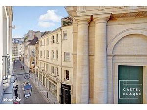 Coeur de Paris  Montorgueil / St-Eustache  2ème étage  vue dégagée  lumineux  64m2  2 cham