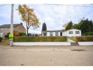 Maison 3 chambres avec garage  jardin et prairie