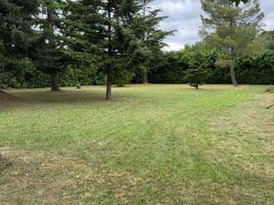 Particulier vend terrain plat libre constructeur Chabeuil