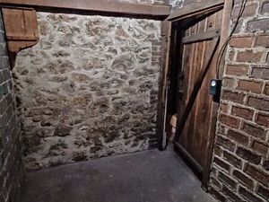 Cave 5 4 m2 à louer 75008 paris