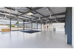 Local commercial à vendre