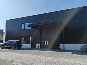 Bien professionnel à louer à Wilrijk € 2.380 (LHK47) | Zimmo