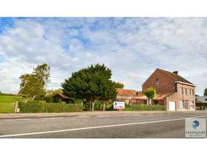 LANDELIJK GELEGEN WONING met SCHUUR - BOOMGAARD - TUIN &...