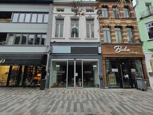 Bien commercial à louer au cœur du centre de Saint-Nicolas