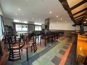 bien de commerce a. maison