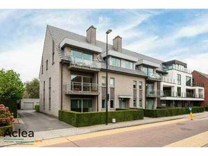 Ruim lichtrijk gelijkvloers appartement met 2 terrassen e...