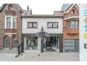 Veelzijdige opbrengsteigendom in het hartje van Temse