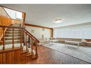 Commerce avec appartement