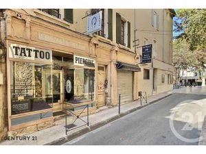 Local commercial à vendre