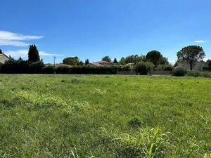 Terrain constructible viabilisé à vendre