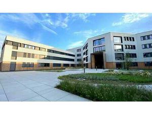 Bureaux entièrement rénovés à louer à Zwijnaarde