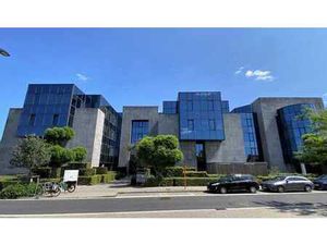 Bureaux à louer dans le complexe de bureaux Portalis le lon
