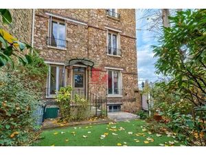 Vanves - Coeur de Ville - Maison Familiale de 209 m² avec jardin et garage + studette indé