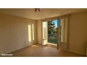 T3 traversant proche centre ville & transports