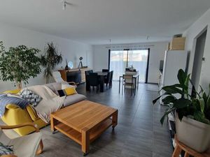 Maison T.4 VENANSAULT