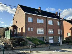 Verzorgde halfopen-woning met veel potentieel in centrum ...