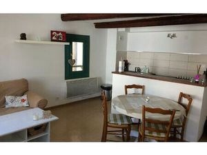 Location appartement  m² T-1 à Toulon  522 €