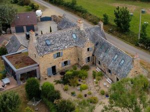 Propriété 9 pièces 300 m²