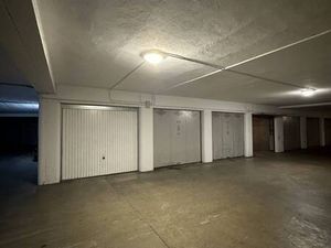 Garage/Stationnement à louer