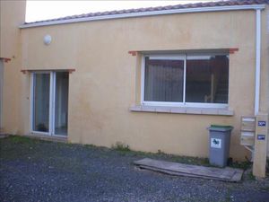 Location maison 2 pièces 47 m² à Cugand-la-Bernardière (85610)