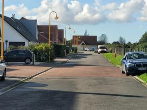 Vente terrain 350 m² à Calais (62100)  67 500 €