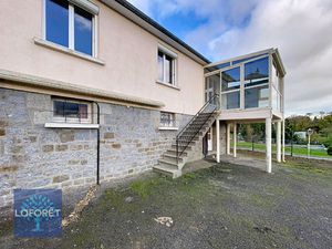 Maison Fougeres 4 pièce(s) 81 m2