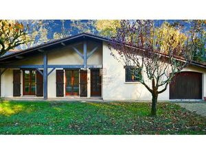 LEOGNAN MAISON FAMILIALE DE PLAIN-PIED AVEC 4 CHAMBRES  PARC ARBORÉ ET GARAGE